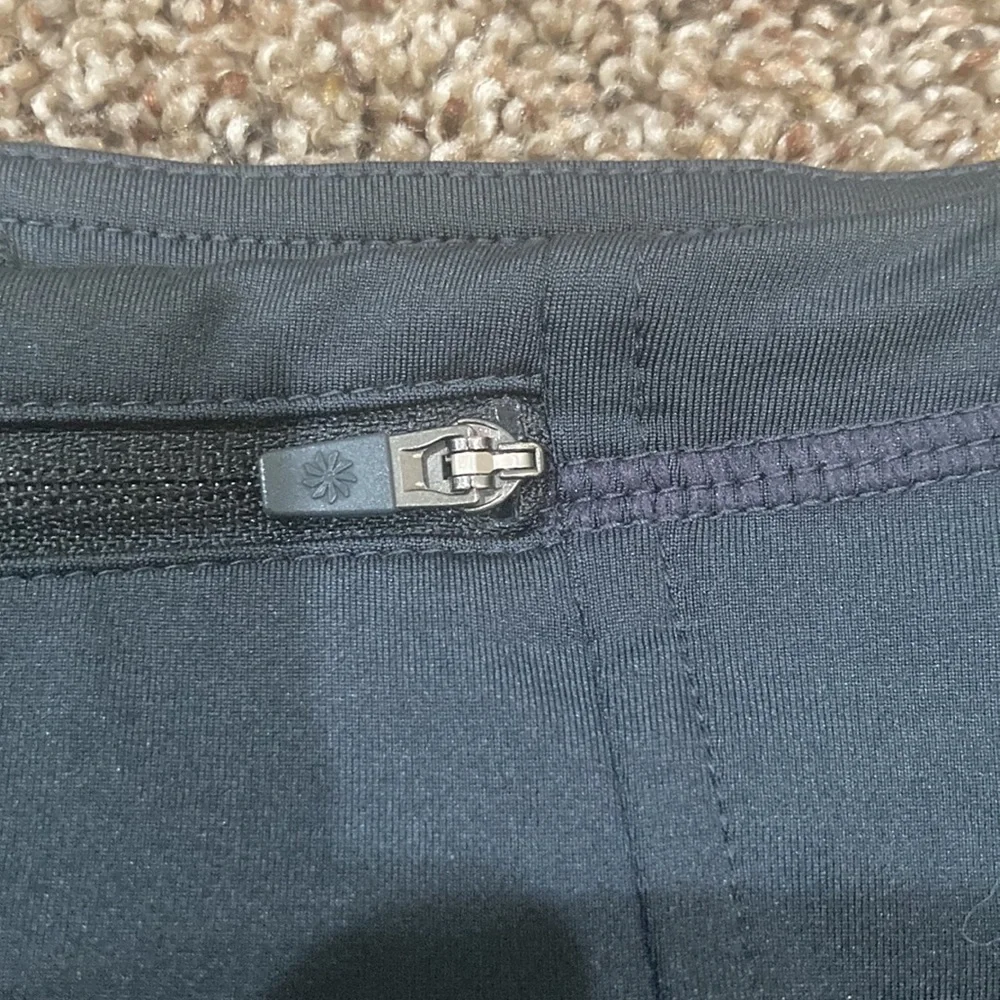 Athleta Women’s Gray Purple Takeoff Flowy Tennis Athletic Skort Skirt Shorts
